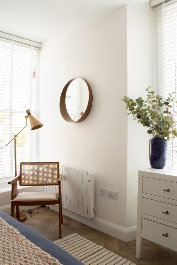 John Lewis Apartment アベルアイロン エクステリア 写真