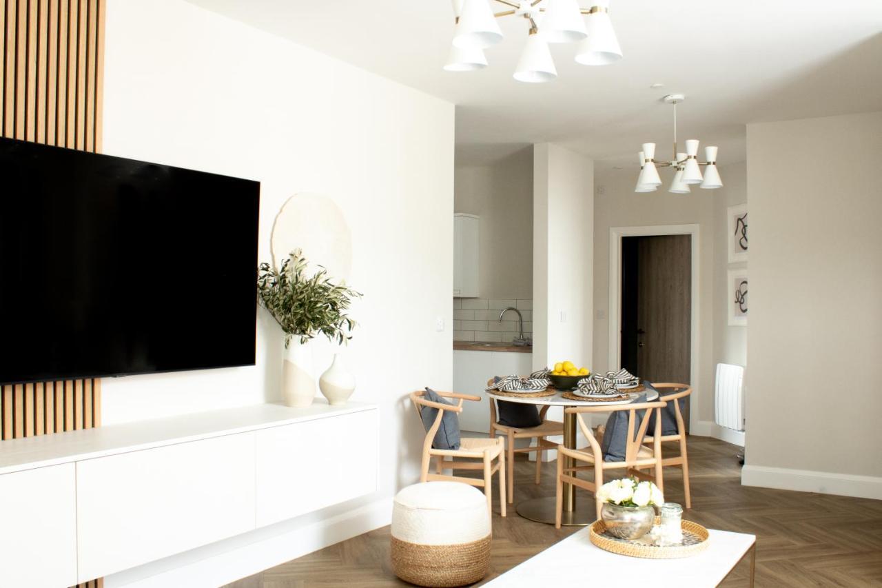 John Lewis Apartment アベルアイロン エクステリア 写真
