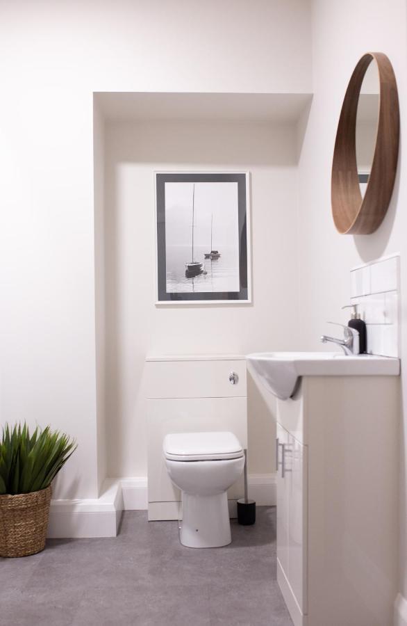 John Lewis Apartment アベルアイロン エクステリア 写真