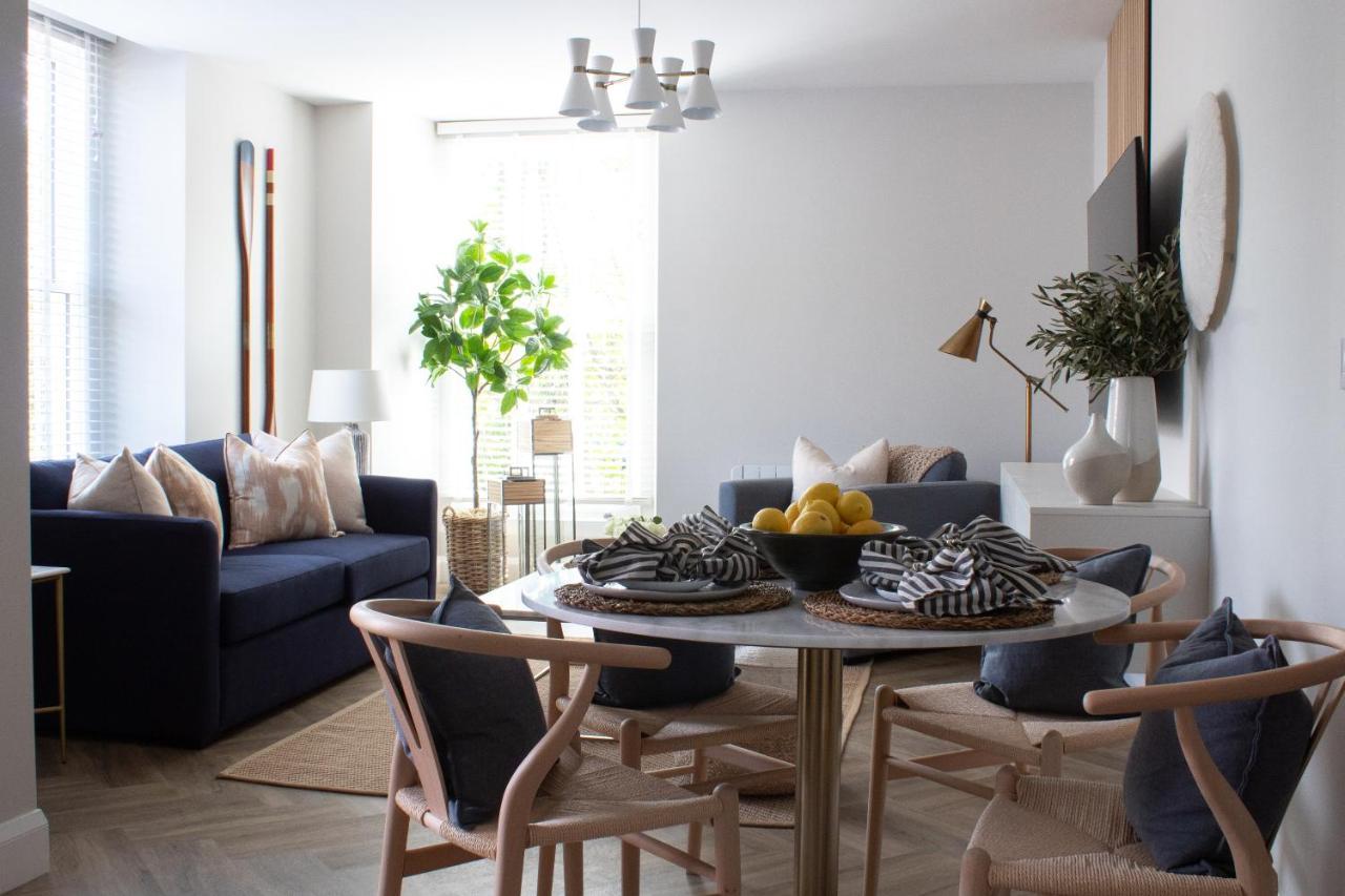 John Lewis Apartment アベルアイロン エクステリア 写真